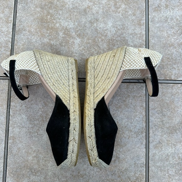 L.K.Bennett Harrison Suede Wedge Heel Sandals - Picture 9 of 16